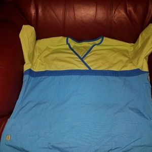 Wonder Wink scrub top.